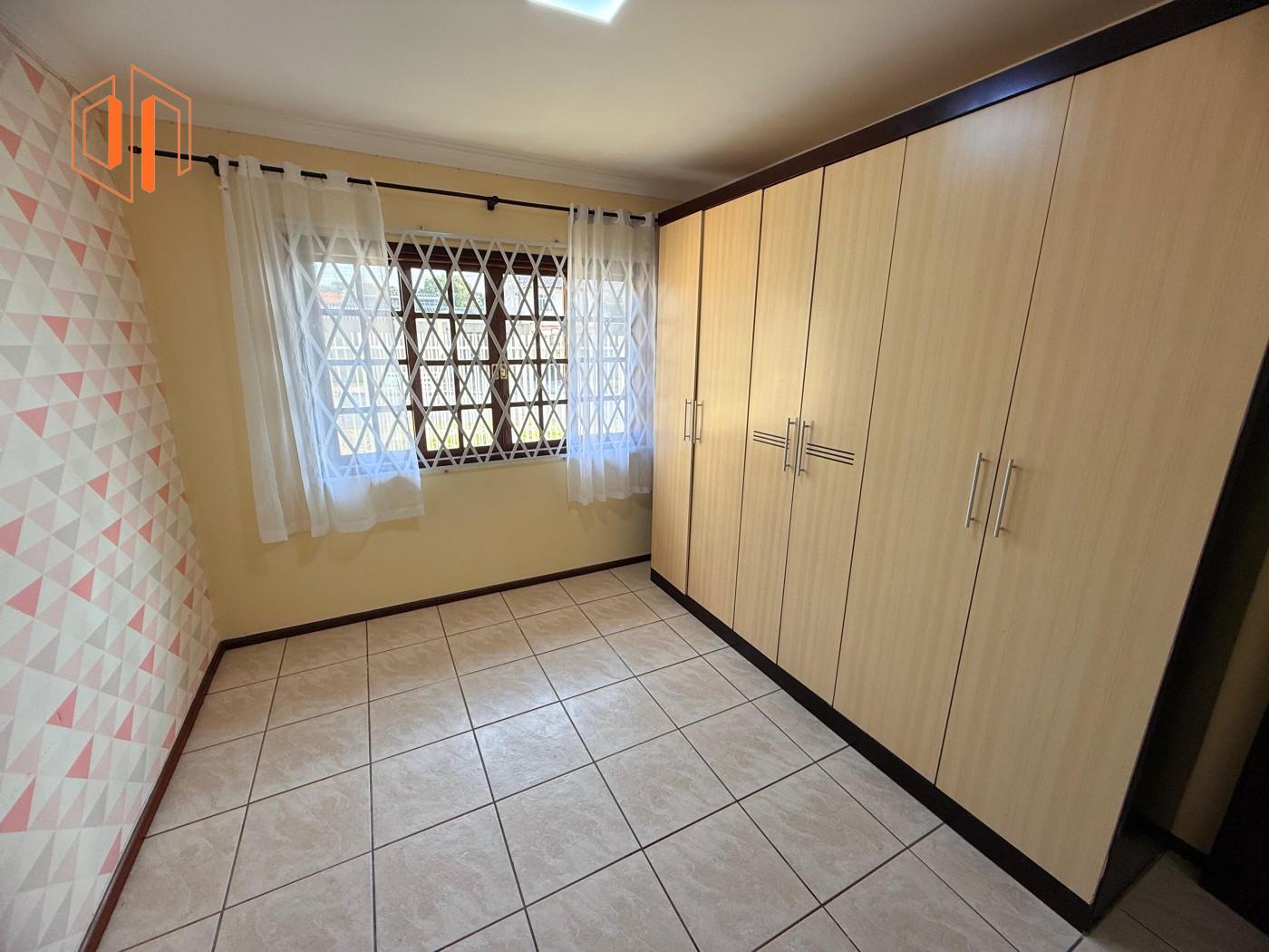 Casa à venda com 4 quartos, 132m² - Foto 28