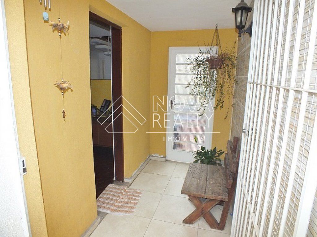 Sobrado à venda com 3 quartos, 155m² - Foto 1