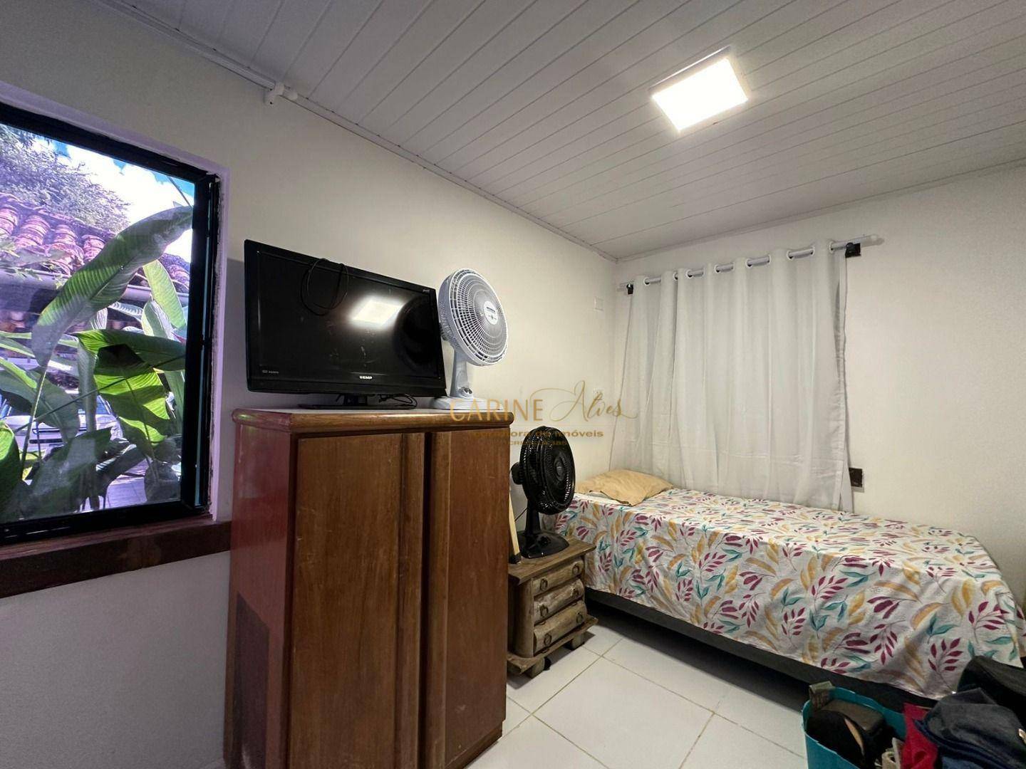 Casa de Condomínio para alugar com 3 quartos, 285m² - Foto 23