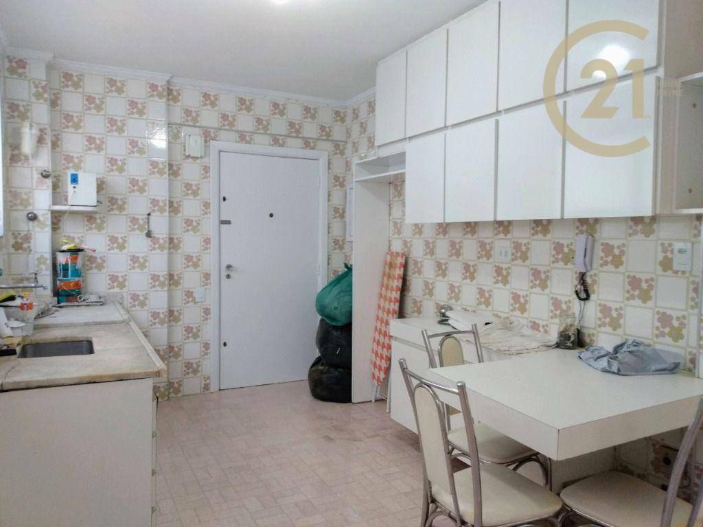 Apartamento à venda com 3 quartos, 127m² - Foto 16