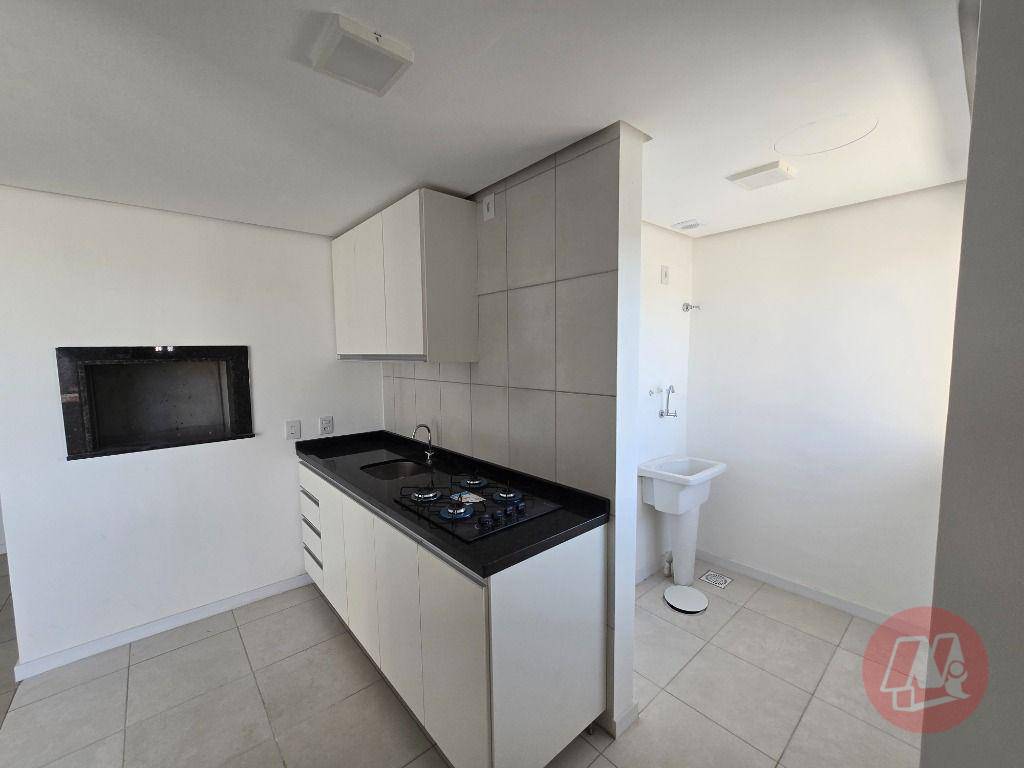 Apartamento para alugar com 3 quartos, 74m² - Foto 10