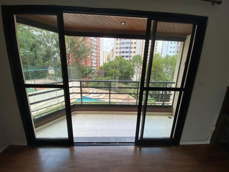 Apartamento à venda com 3 quartos, 111m² - Foto 13