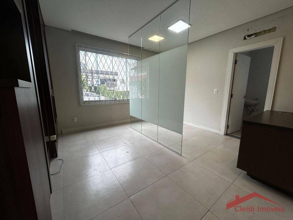 Casa para alugar, 140m² - Foto 19