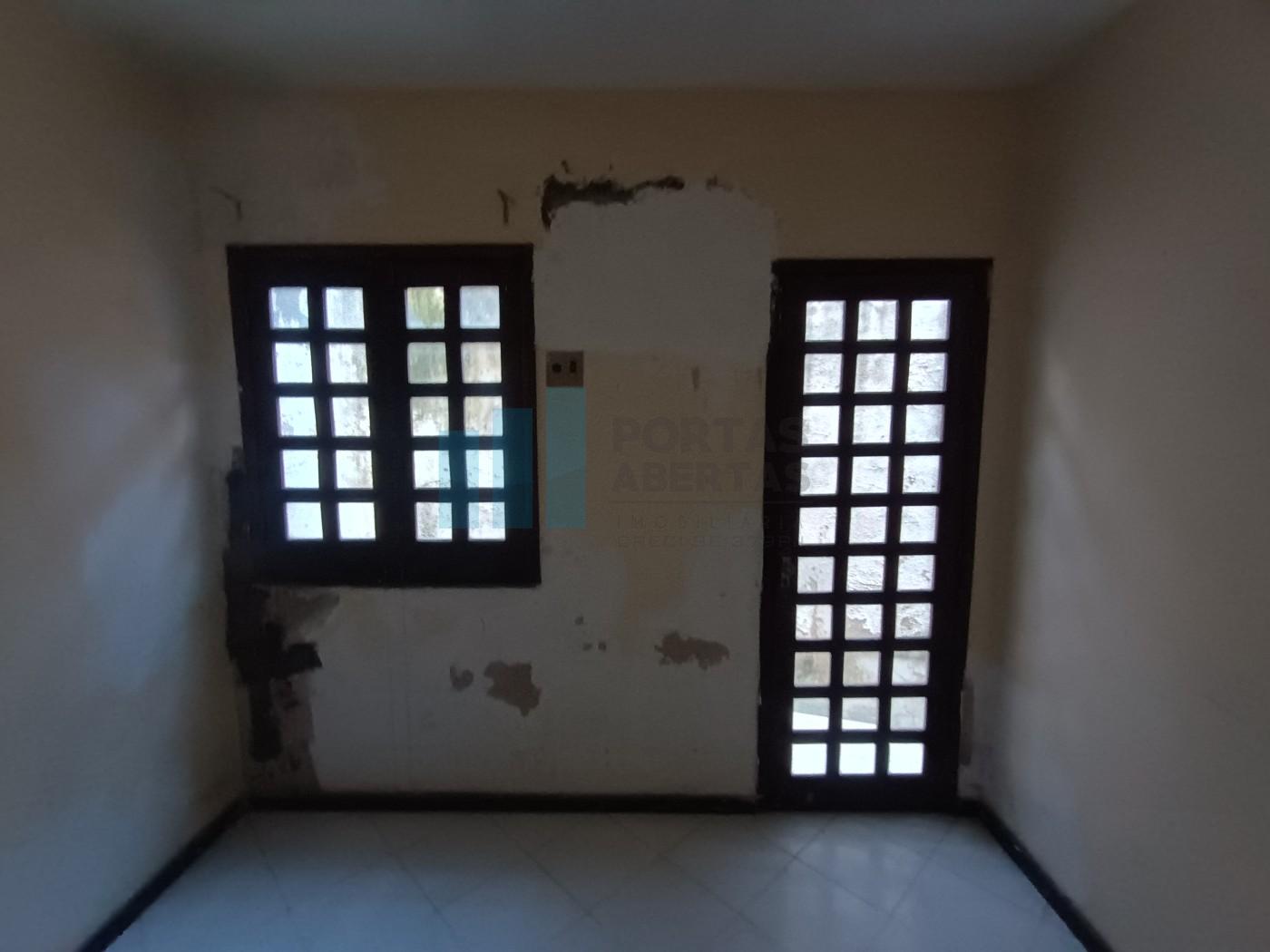 Casa para alugar com 6 quartos, 247m² - Foto 25