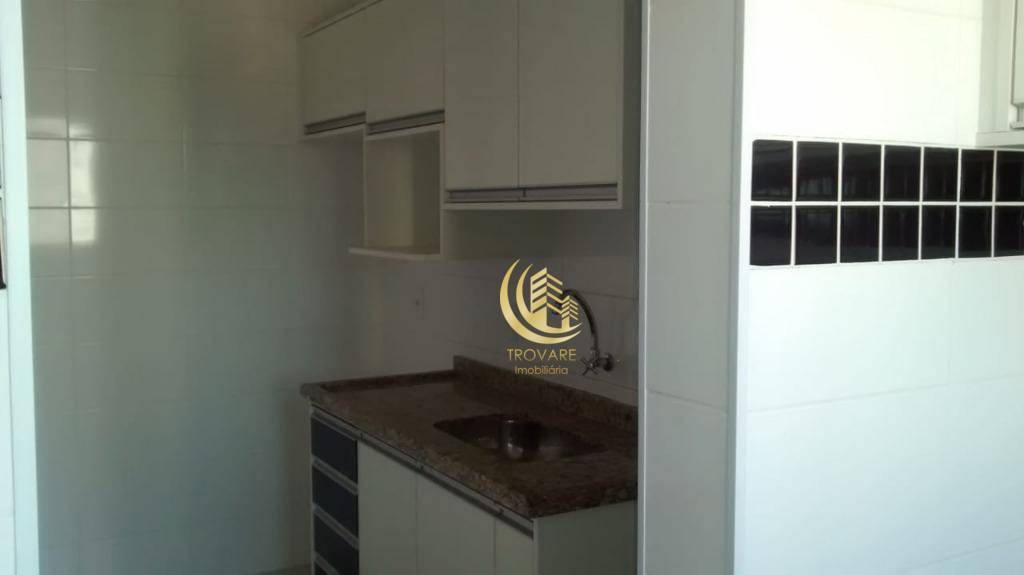 Apartamento à venda com 2 quartos, 67m² - Foto 15