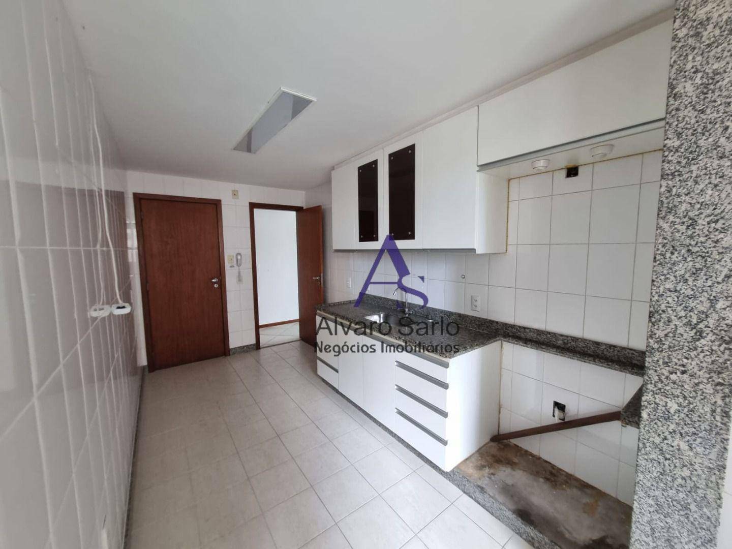 Apartamento à venda com 4 quartos, 140m² - Foto 14