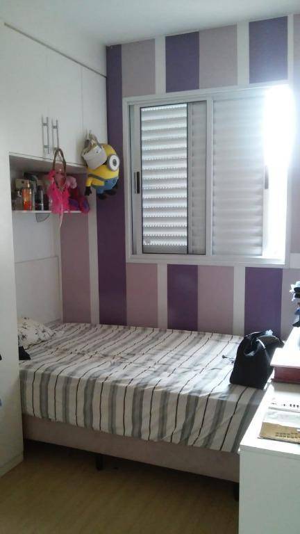 Apartamento à venda com 3 quartos, 64m² - Foto 2