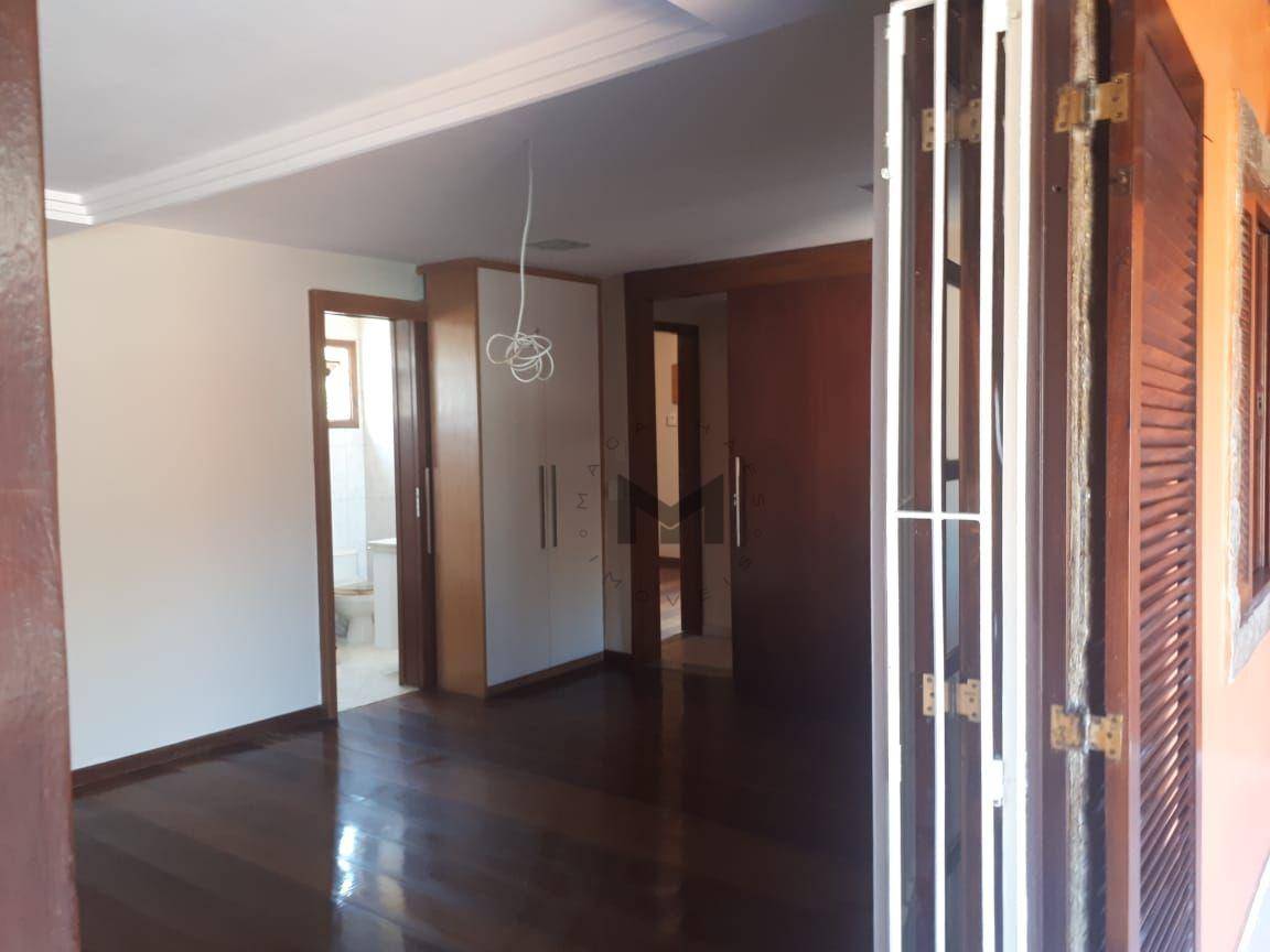 Casa à venda com 7 quartos, 399m² - Foto 20