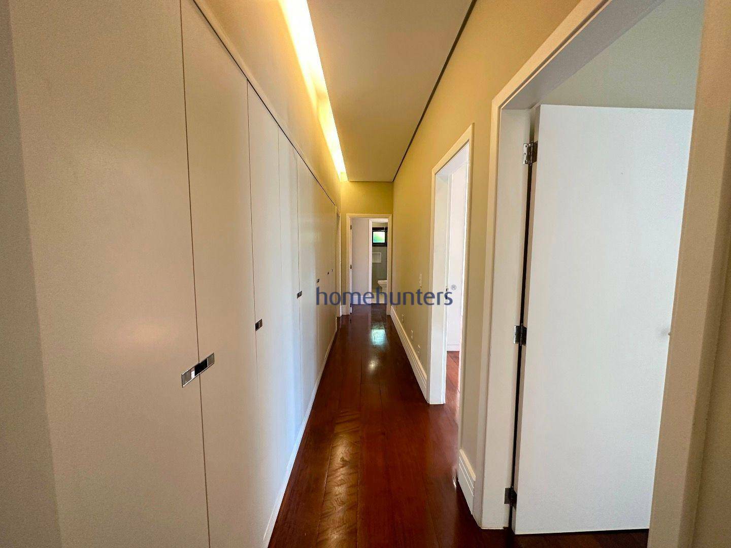 Casa de Condomínio à venda com 5 quartos, 452m² - Foto 44