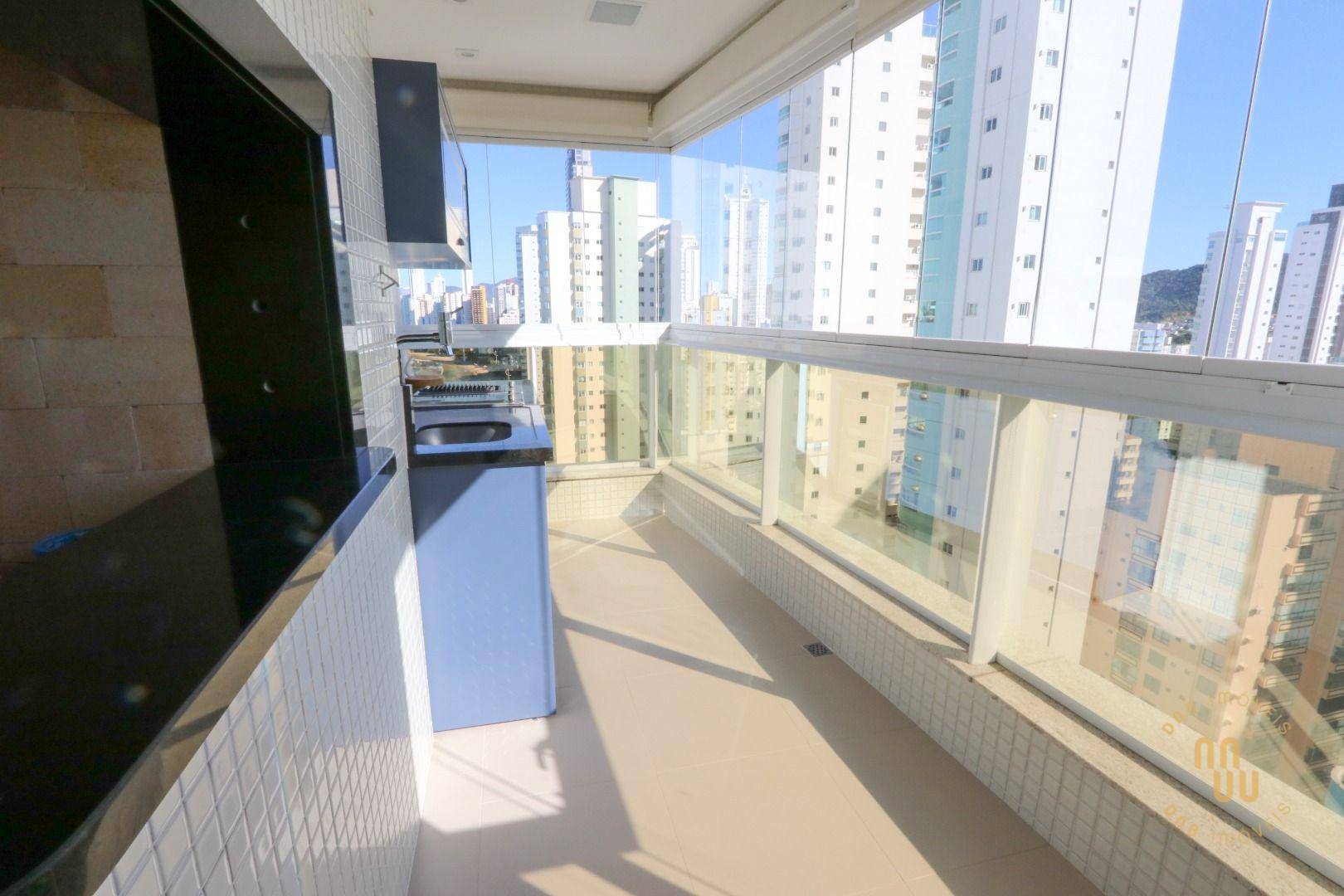 Apartamento à venda com 4 quartos, 158m² - Foto 6