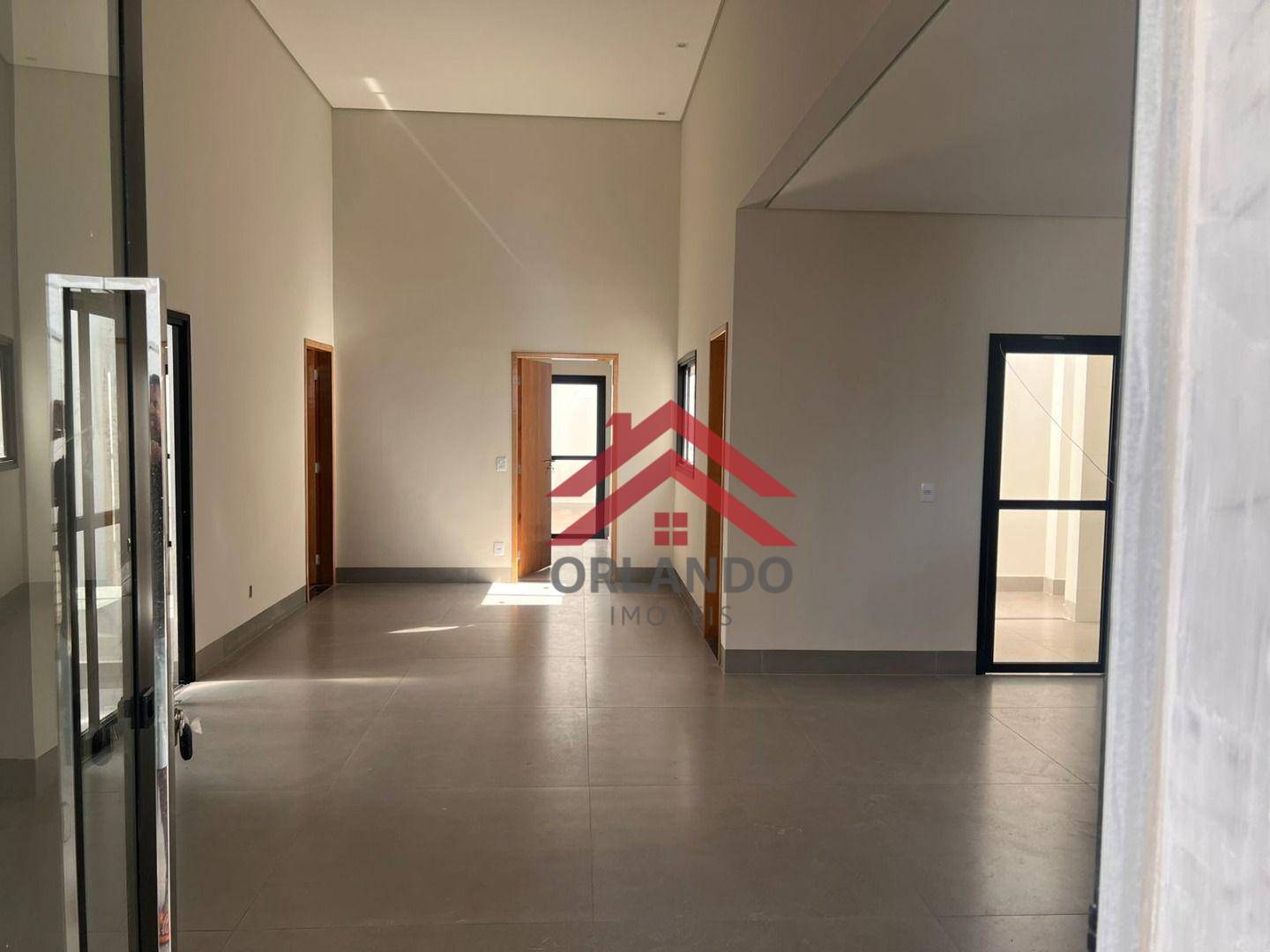 Casa à venda com 3 quartos, 220m² - Foto 3