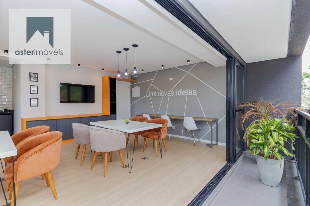 Apartamento para alugar com 2 quartos, 70m² - Foto 54