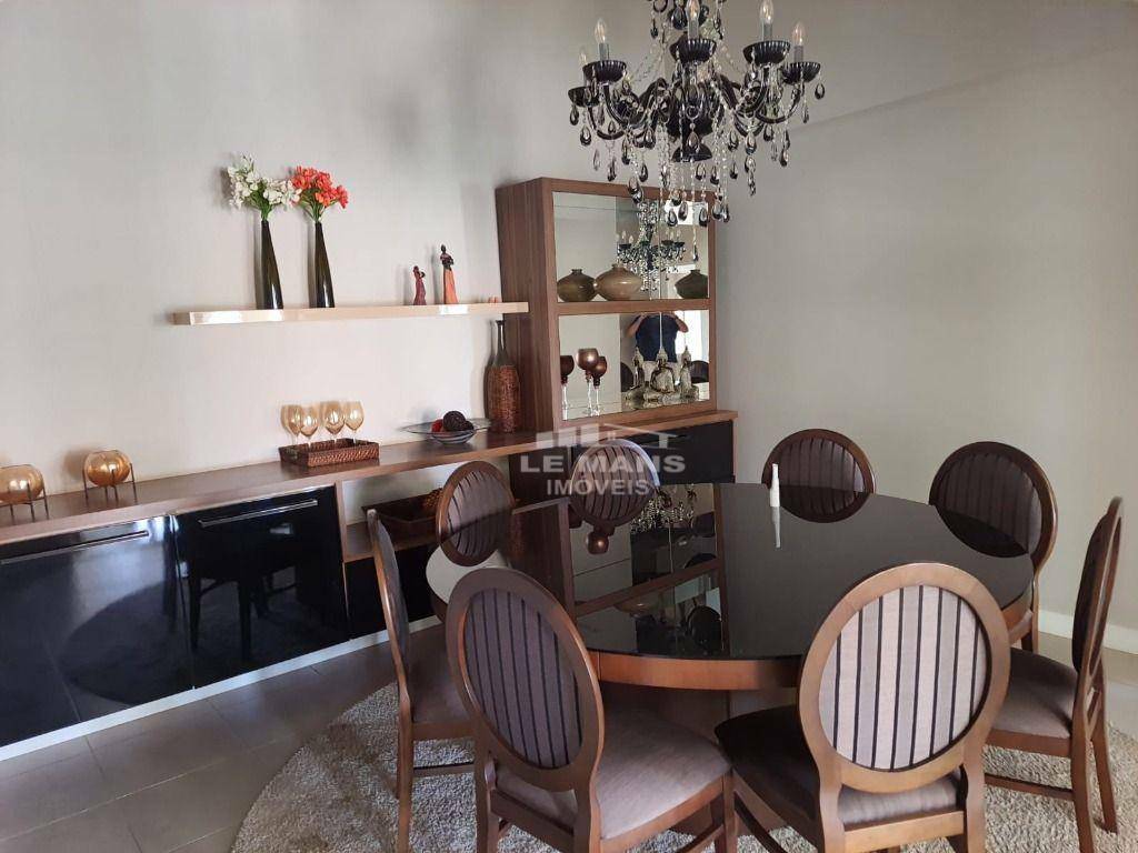 Casa à venda com 4 quartos, 431m² - Foto 33