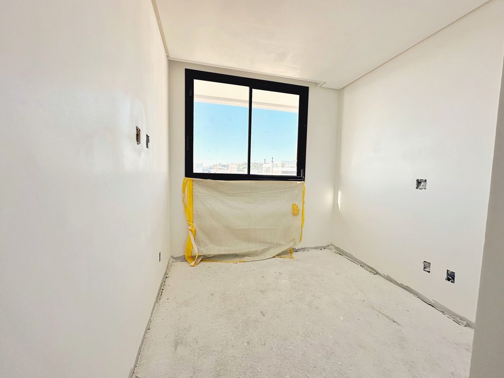 Apartamento à venda com 3 quartos, 119m² - Foto 13