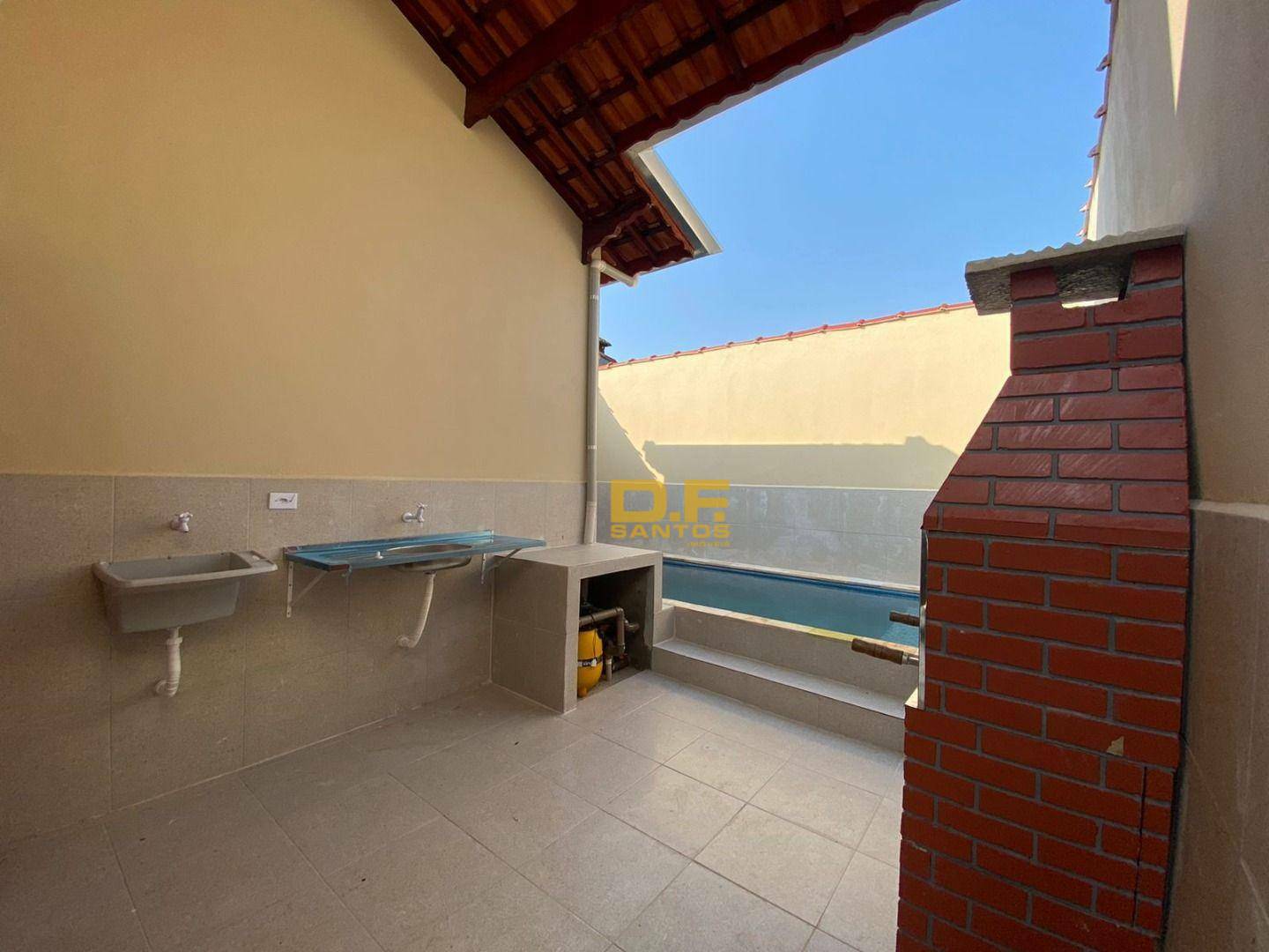 Casa à venda com 2 quartos, 70m² - Foto 9