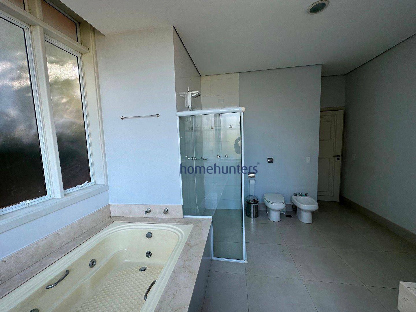 Casa de Condomínio à venda e aluguel com 5 quartos, 750m² - Foto 81