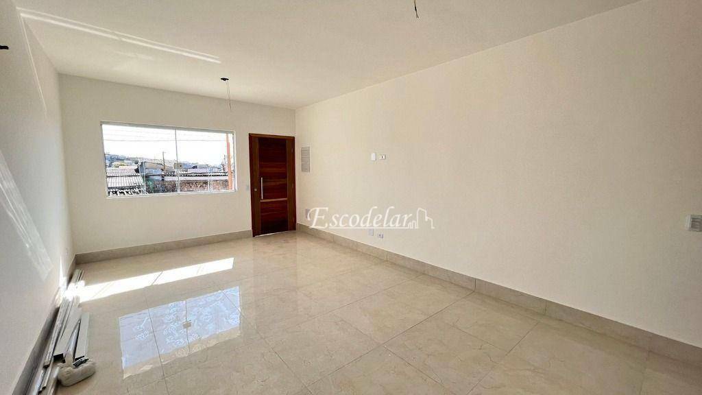 Sobrado à venda com 3 quartos, 180m² - Foto 2