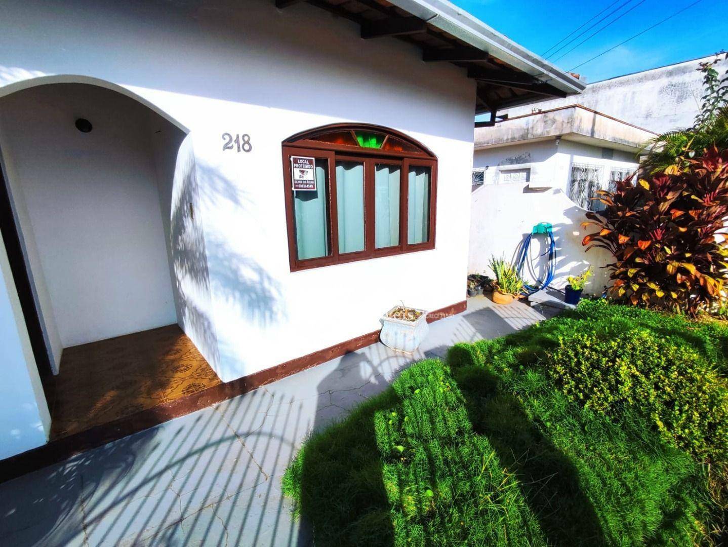 Casa à venda com 3 quartos, 254m² - Foto 3