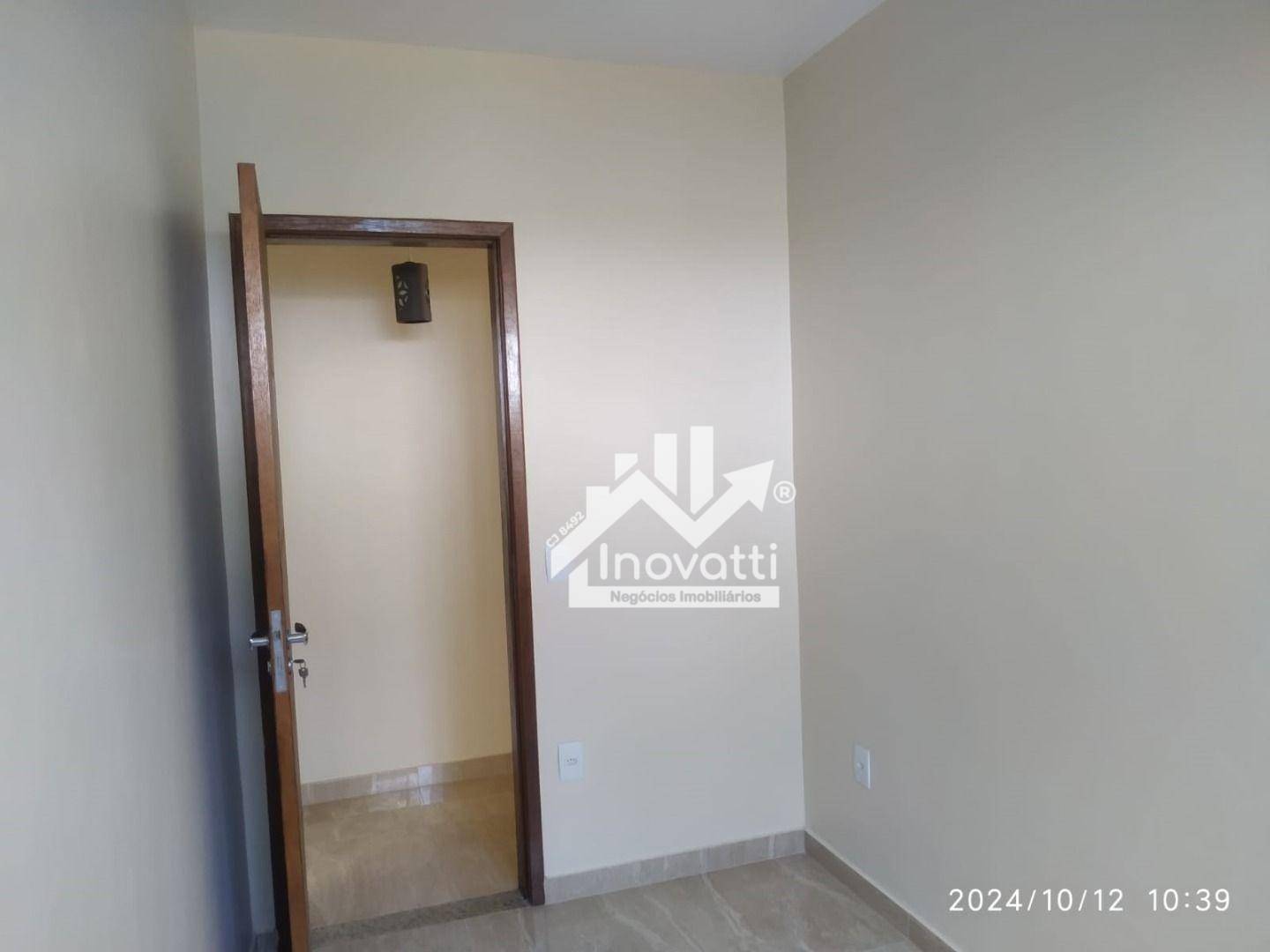 Casa à venda com 3 quartos, 110m² - Foto 27