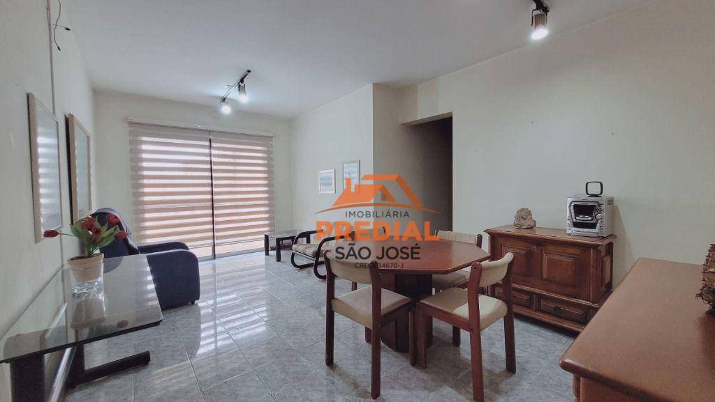 Apartamento à venda com 3 quartos, 87m² - Foto 4