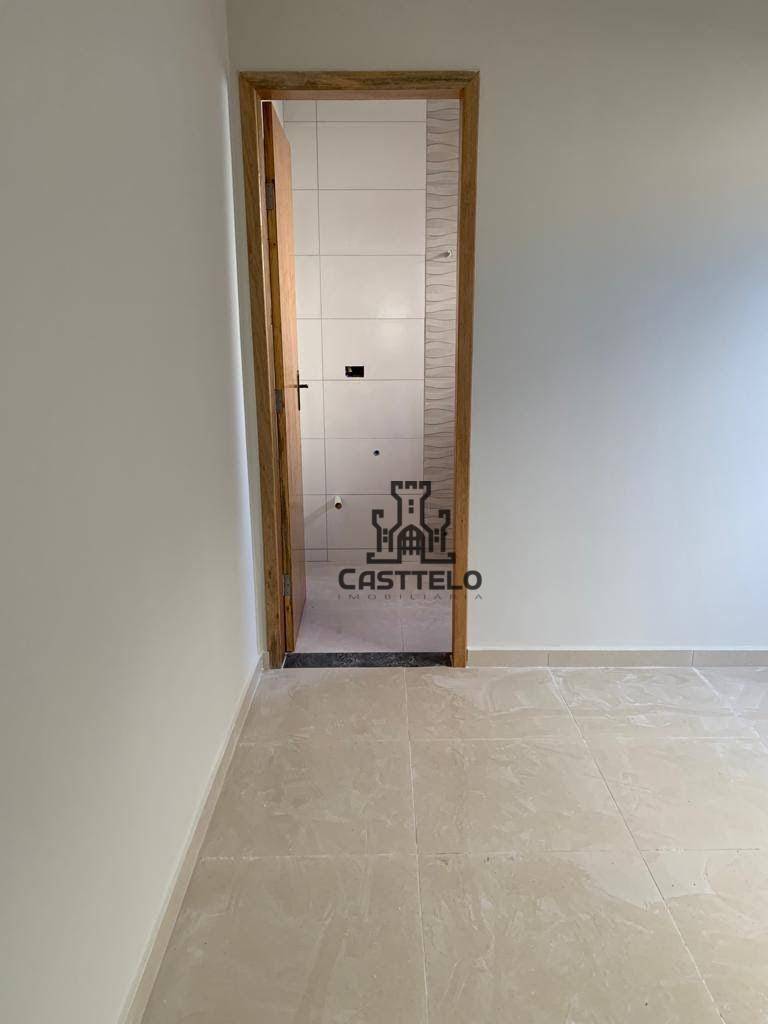 Casa à venda com 3 quartos, 77m² - Foto 6