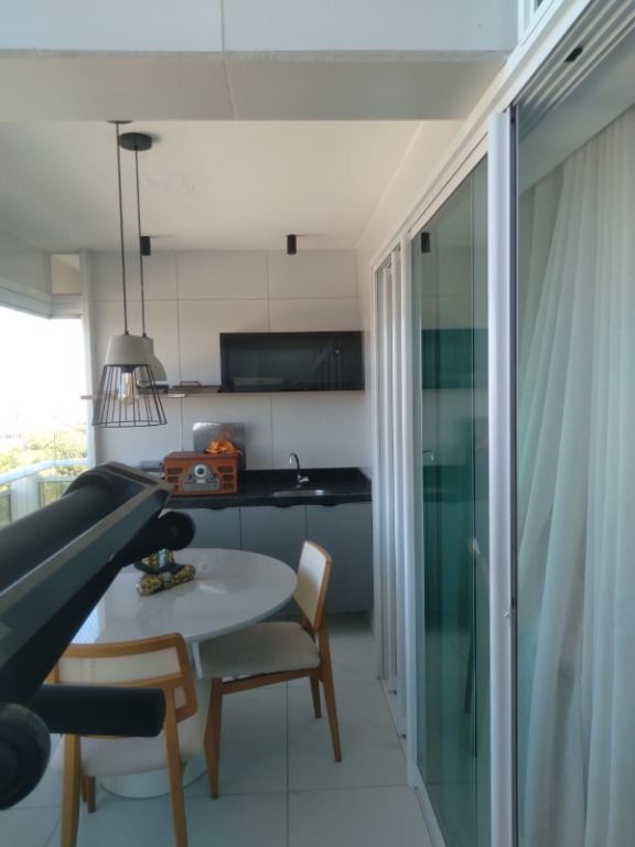 Apartamento à venda com 3 quartos, 154m² - Foto 9