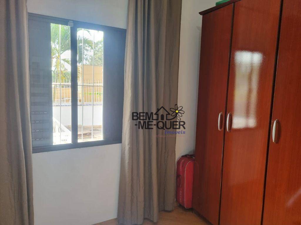 Casa à venda com 4 quartos, 300m² - Foto 12