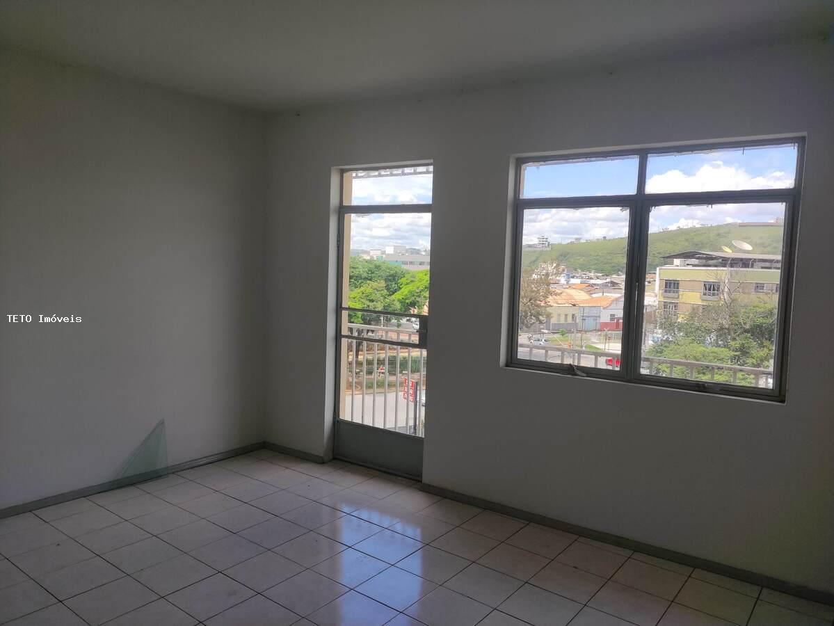 Apartamento à venda com 3 quartos - Foto 6