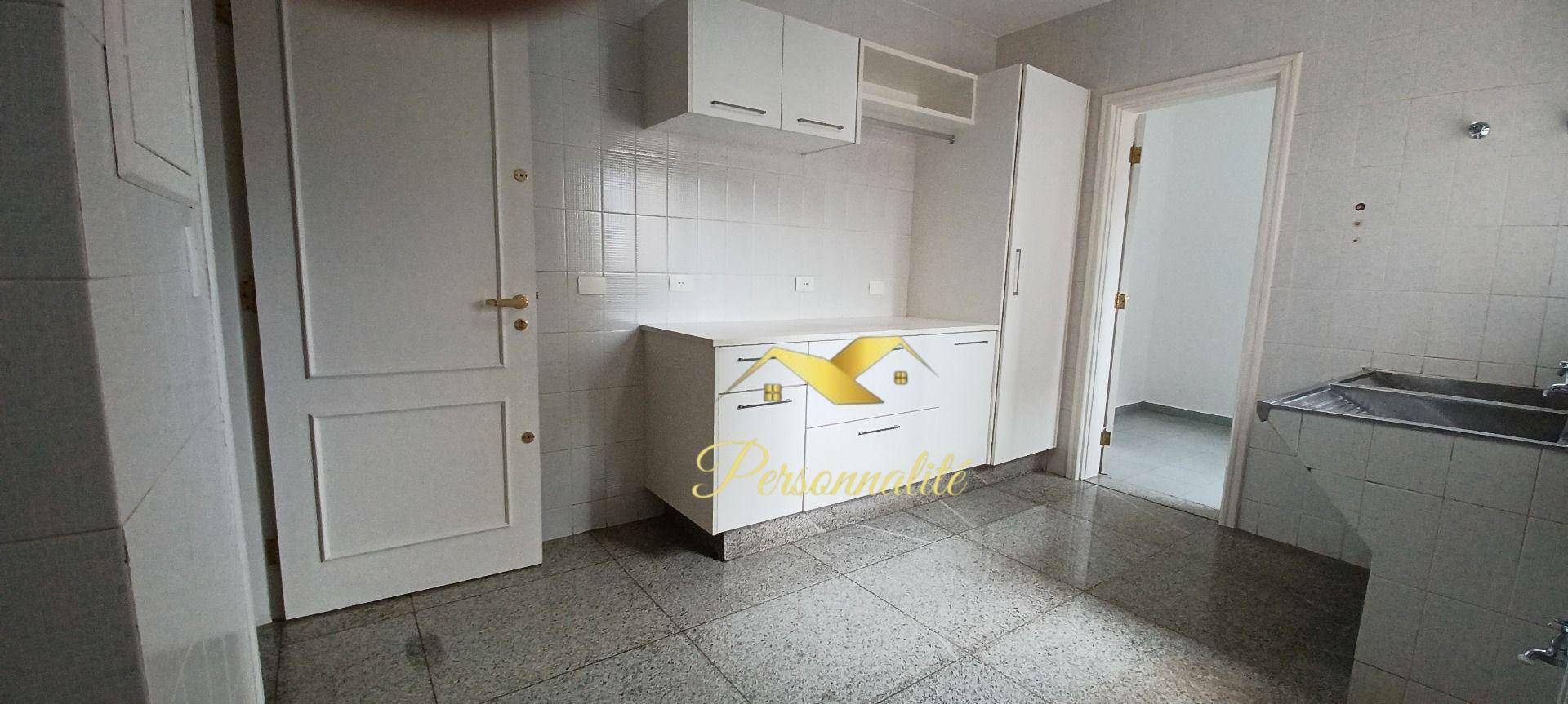 Apartamento à venda com 4 quartos, 250m² - Foto 23