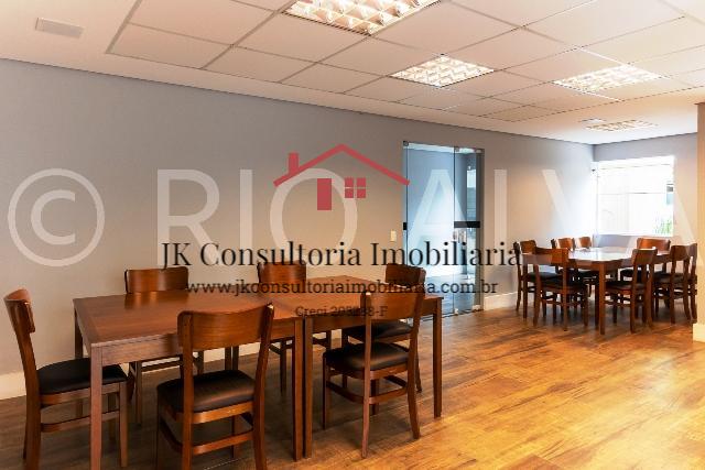 Apartamento à venda com 2 quartos, 83m² - Foto 19