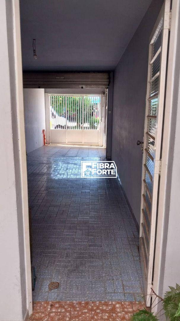 Casa, 3 quartos, 302 m² - Foto 4