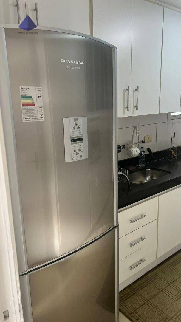 Apartamento à venda com 3 quartos, 131m² - Foto 8