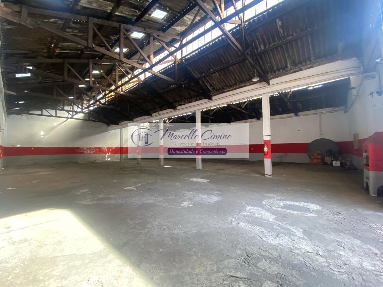 Depósito-Galpão-Armazém para alugar, 586m² - Foto 1