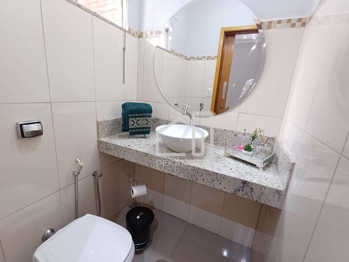 Casa à venda com 3 quartos, 194m² - Foto 20