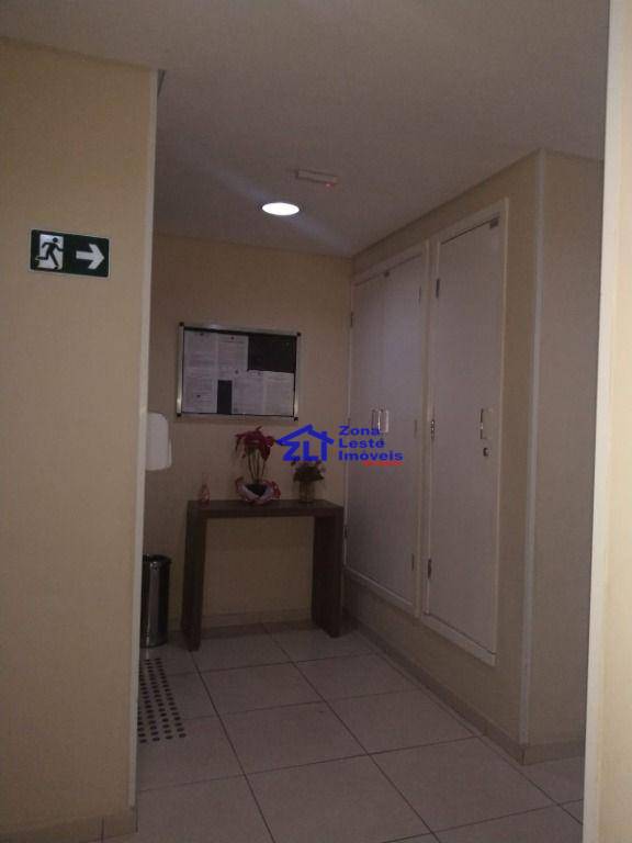 Apartamento à venda com 2 quartos, 50m² - Foto 56