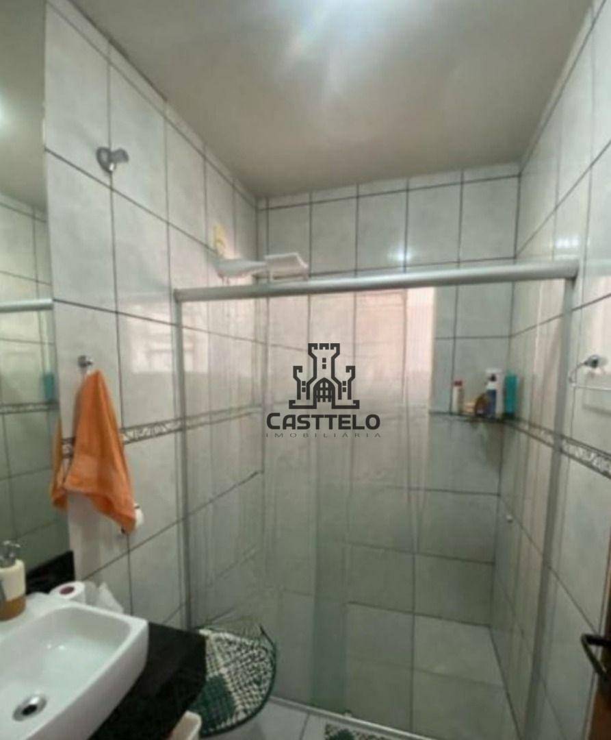 Casa à venda com 3 quartos, 200m² - Foto 8