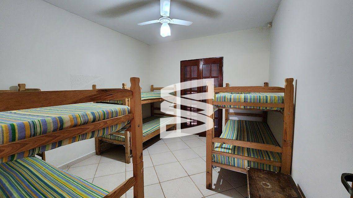 Chácara à venda com 4 quartos, 250m² - Foto 16