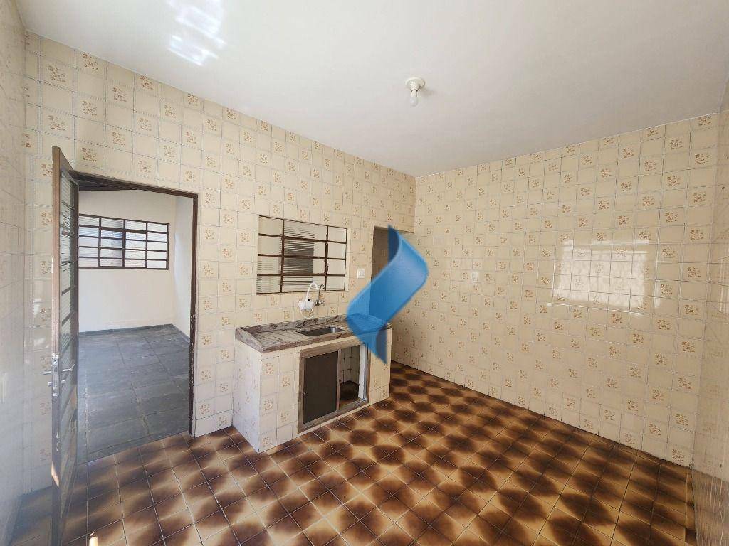 Casa à venda com 2 quartos, 114m² - Foto 27