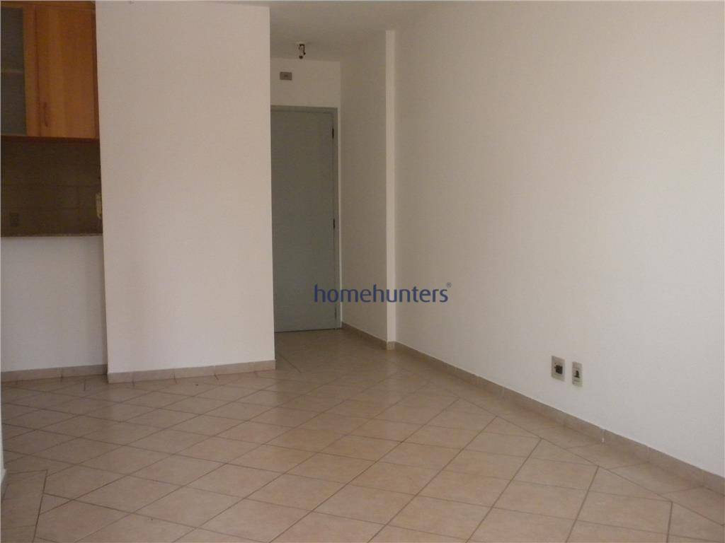 Apartamento para alugar com 1 quarto, 50m² - Foto 7