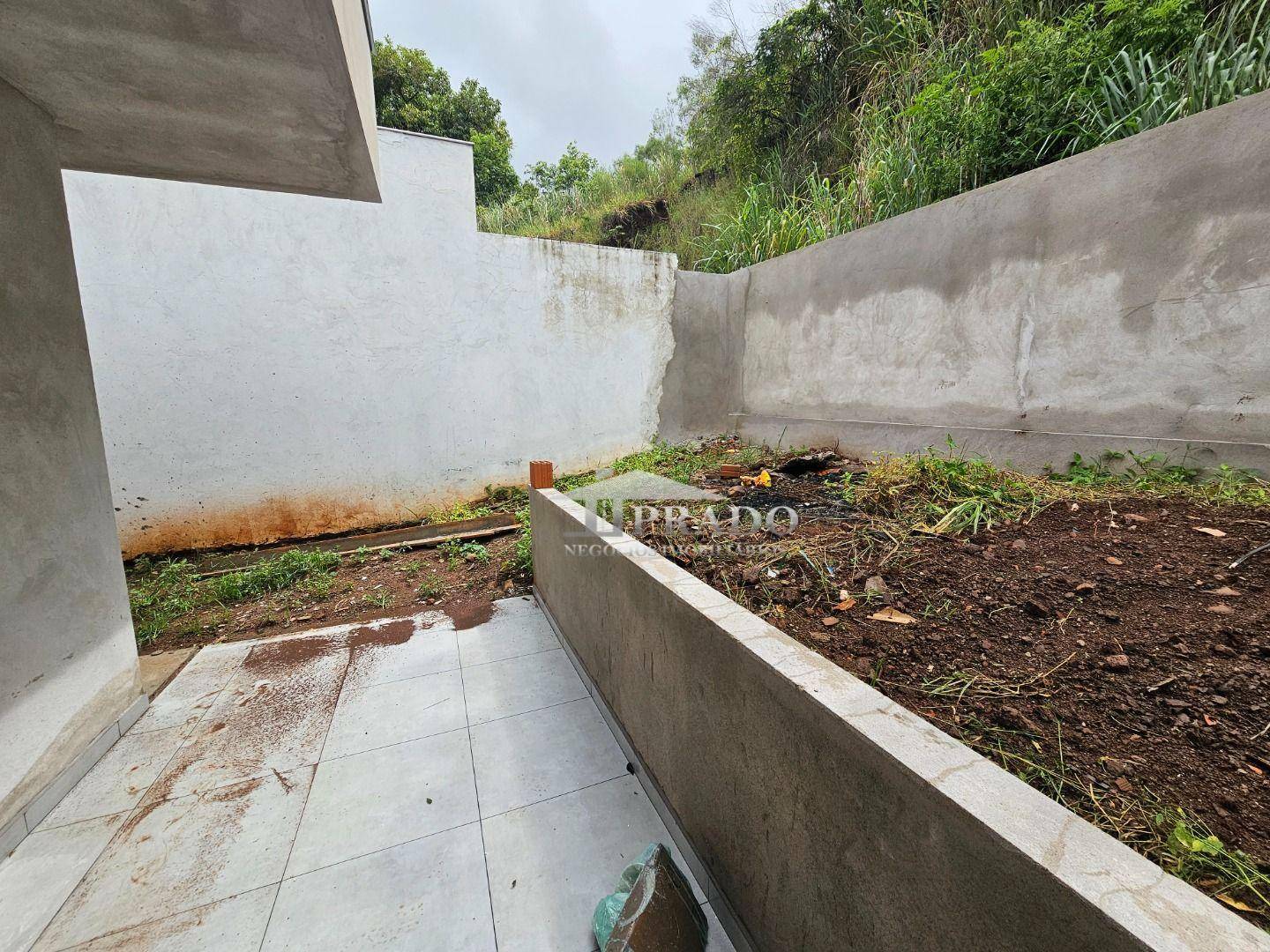 Casa à venda com 3 quartos, 80m² - Foto 15