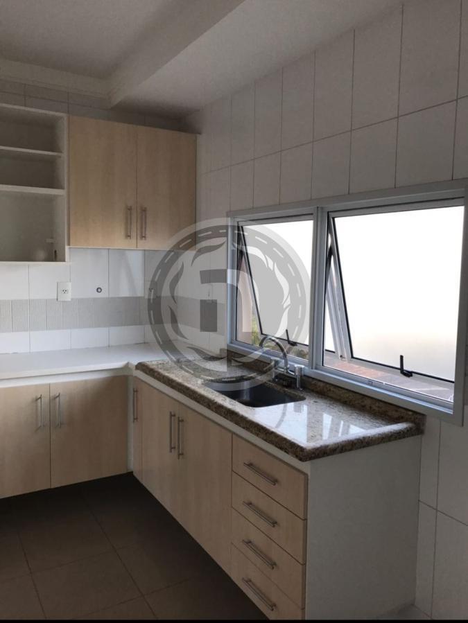 Apartamento à venda com 3 quartos, 97m² - Foto 8