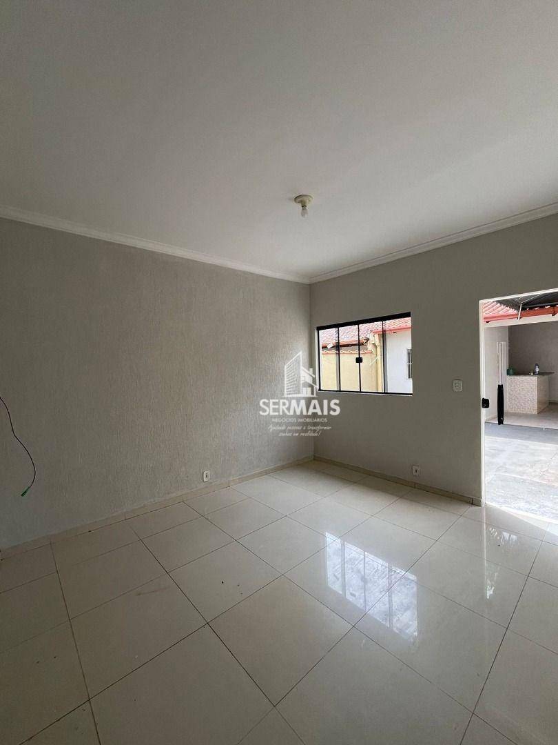 Casa para alugar com 4 quartos, 250m² - Foto 27