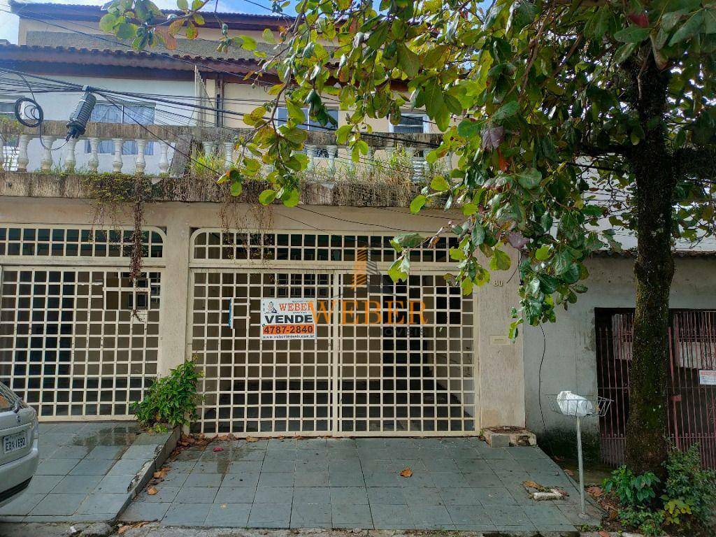 Sobrado à venda com 8 quartos, 250m² - Foto 2