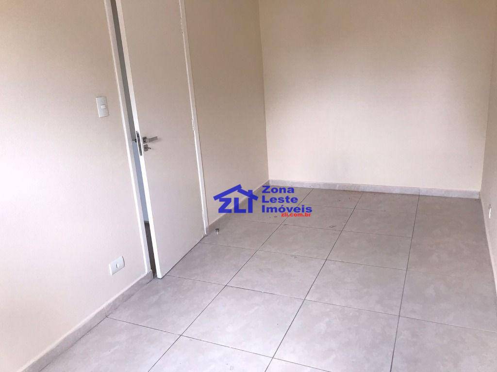 Sobrado para alugar com 2 quartos, 120m² - Foto 13