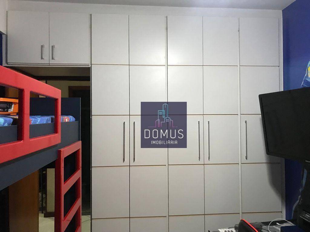 Apartamento à venda com 2 quartos, 80m² - Foto 12