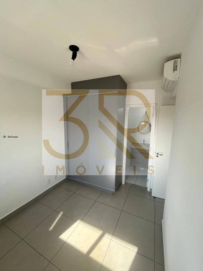 Apartamento para alugar com 2 quartos, 56m² - Foto 11