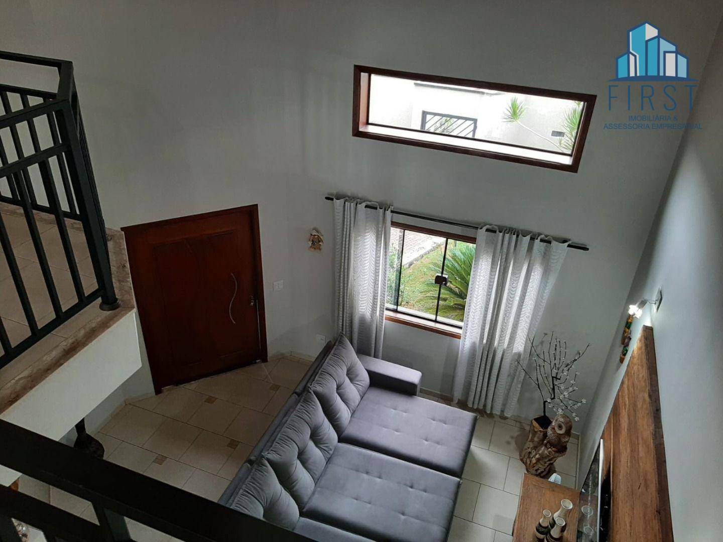 Casa à venda com 3 quartos, 270m² - Foto 11