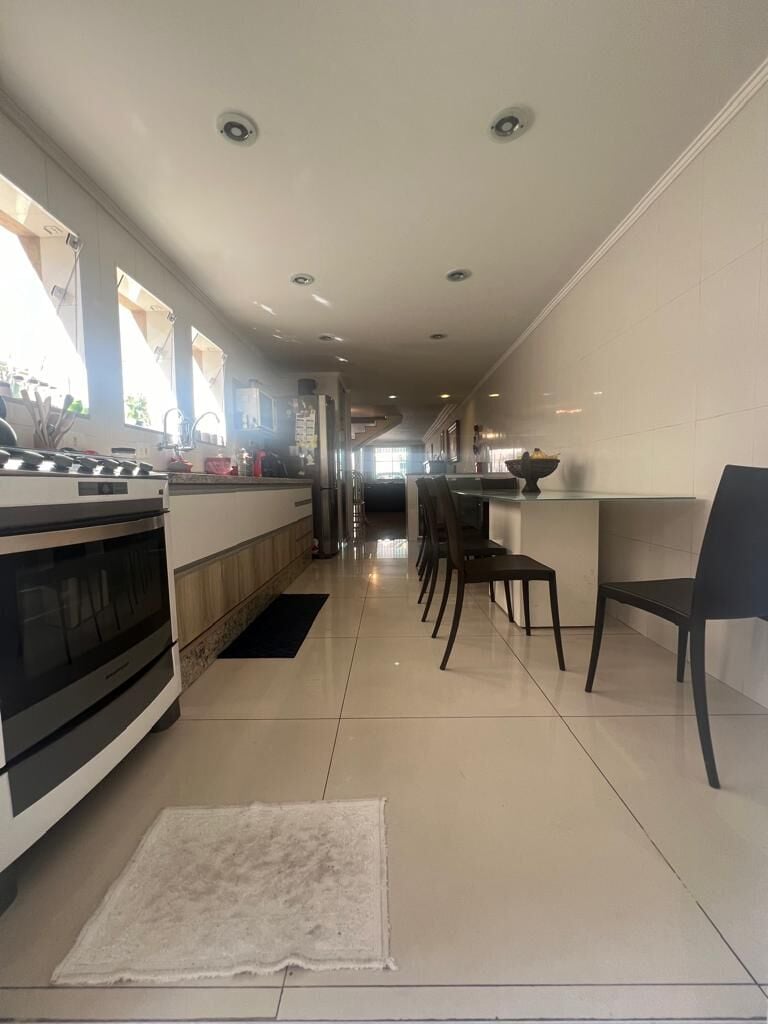 Casa à venda com 3 quartos, 150m² - Foto 5