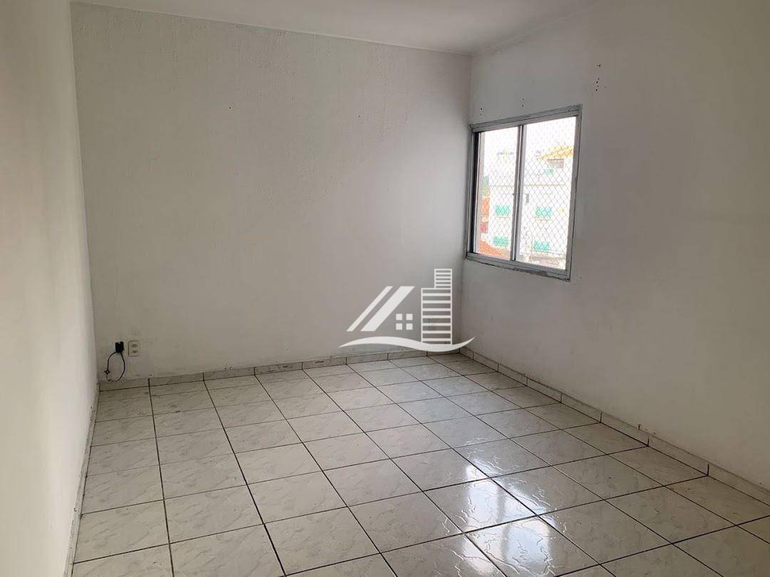 Apartamento à venda com 2 quartos, 76m² - Foto 2