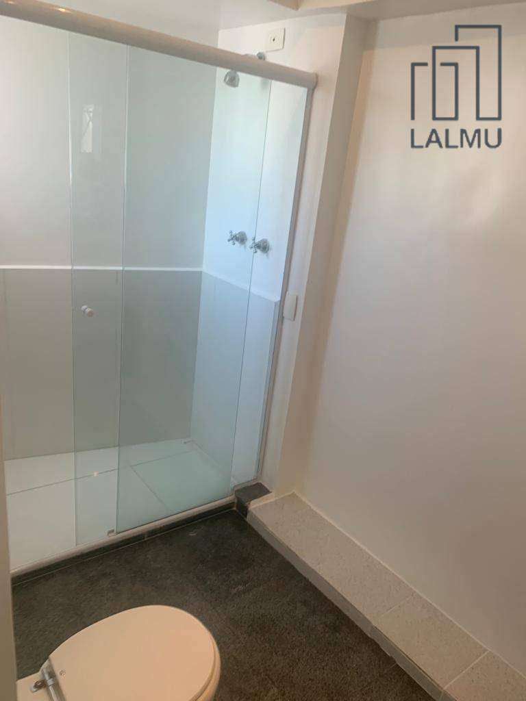 Apartamento para alugar com 3 quartos, 256m² - Foto 24